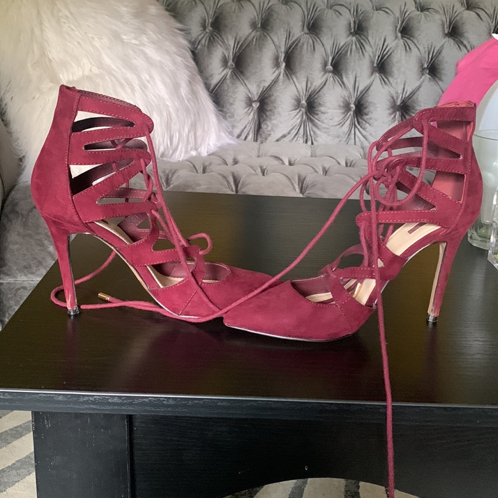 Burgundy faux suede tie up pumps with pointed toe, size 7